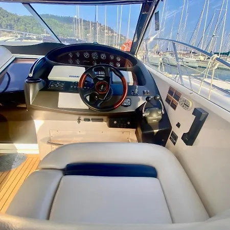 Yacht Night - Uso Esclusivo 船屋 *