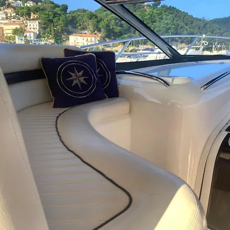 Πλωτό κατάλυμα Yacht Night - Uso Esclusivo Marina dʼAndora