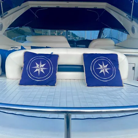 船屋 Yacht Night - Uso Esclusivo Marina dʼAndora